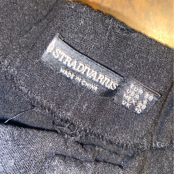 ASOS Stradivaruis Linen Blend Shorts in Black - size 6 - Picture 3 of 6